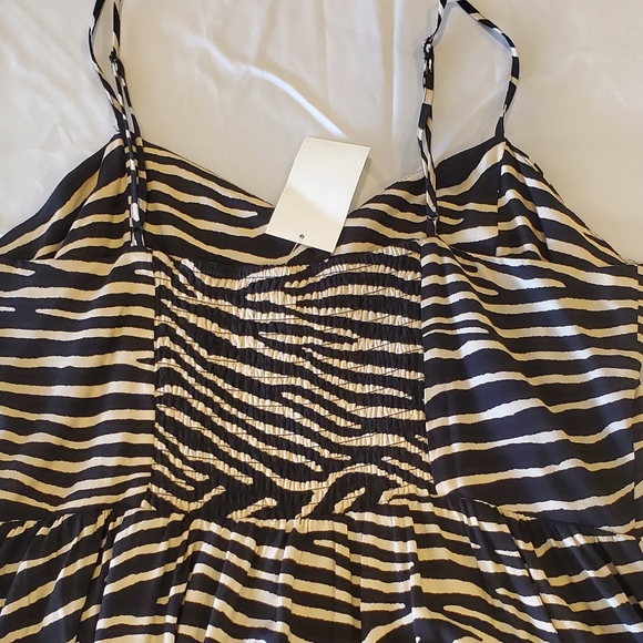 H&M Dress zebra print midi NWT - Picture 3 of 8
